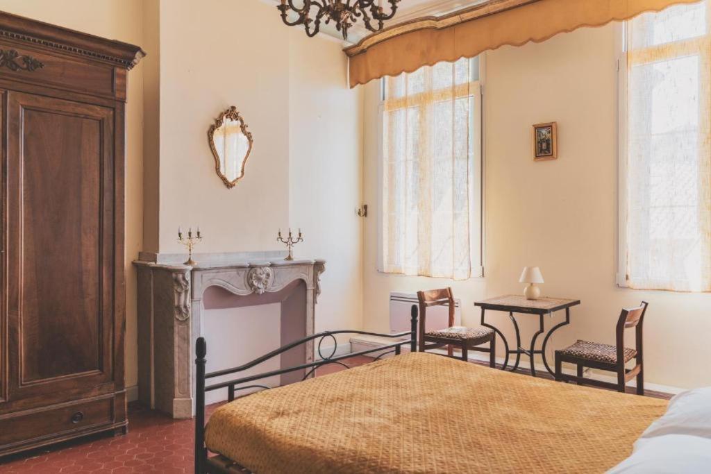 Maison Pelissier Bed And Breakfast With Sweeming Pool Cuxac-dʼAude Dış mekan fotoğraf