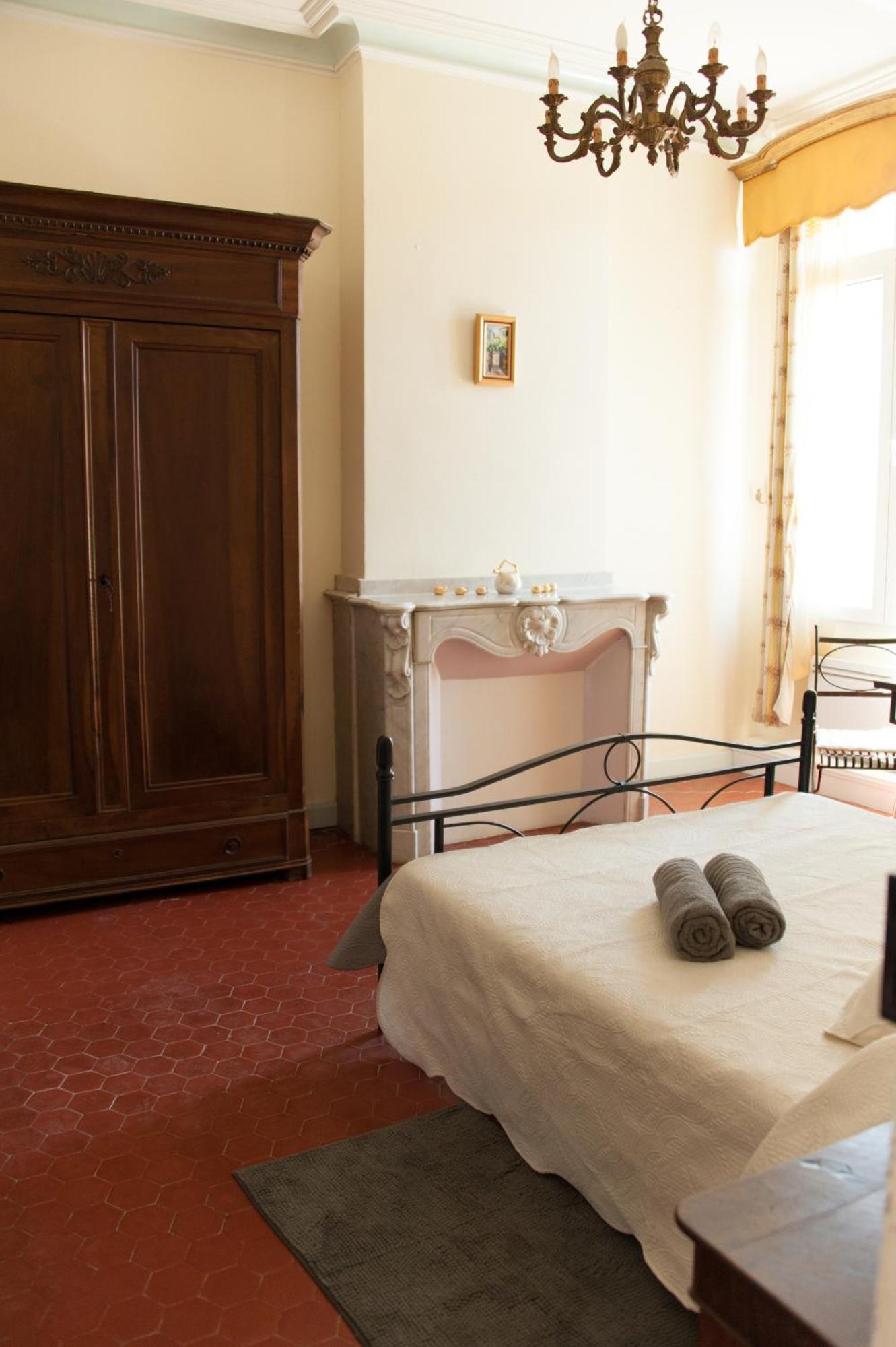 Maison Pelissier Bed And Breakfast With Sweeming Pool Cuxac-dʼAude Dış mekan fotoğraf