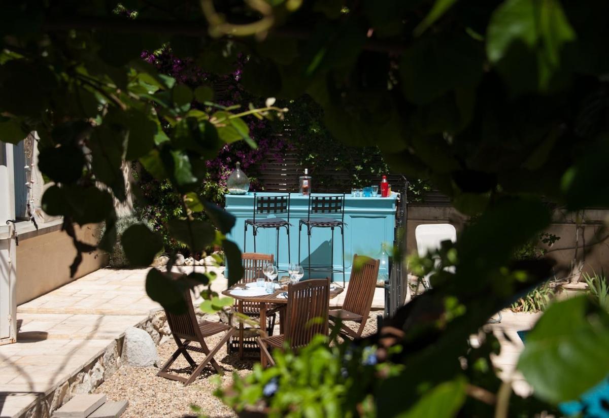 Maison Pelissier Bed And Breakfast With Sweeming Pool Cuxac-dʼAude Dış mekan fotoğraf